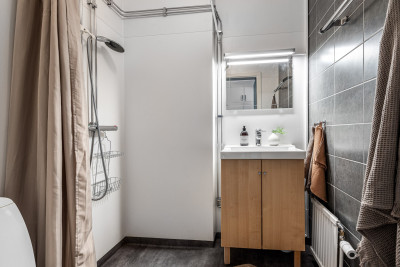  Östra Kyrkogatan 28B