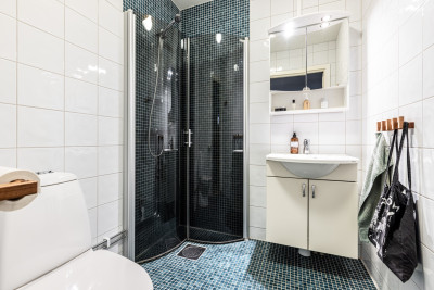 Badrum uppe Älvans väg 11A