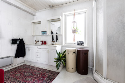 Badrum nere Vallstigen 9