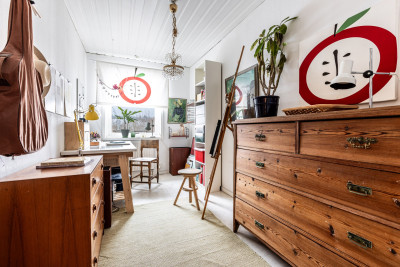 Sovrum/kontor nere Vallstigen 9