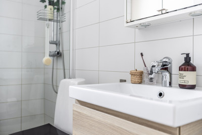  Östra Kyrkogatan 64