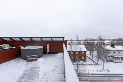  Östra Kyrkogatan 64