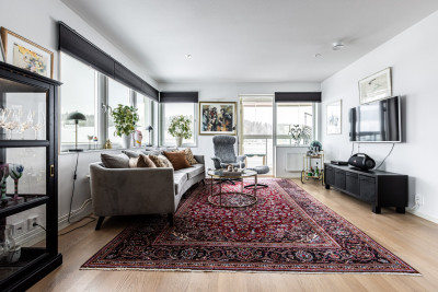  Östra Kyrkogatan 64