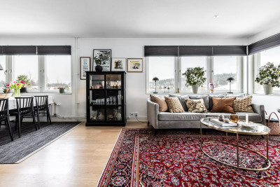  Östra Kyrkogatan 64