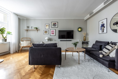  Västra Kyrkogatan 23