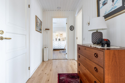  Björnbärsvägen 18