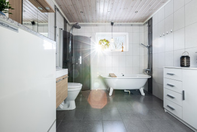  Björnbärsvägen 18