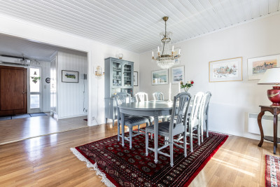  Björnbärsvägen 18