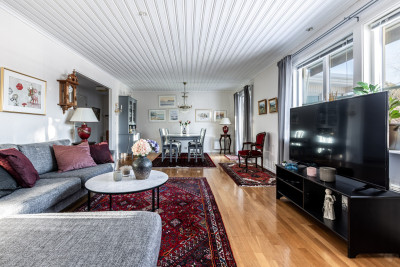  Björnbärsvägen 18