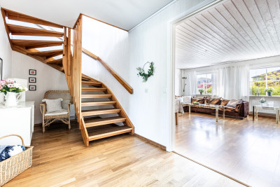  Körsbärsvägen 18